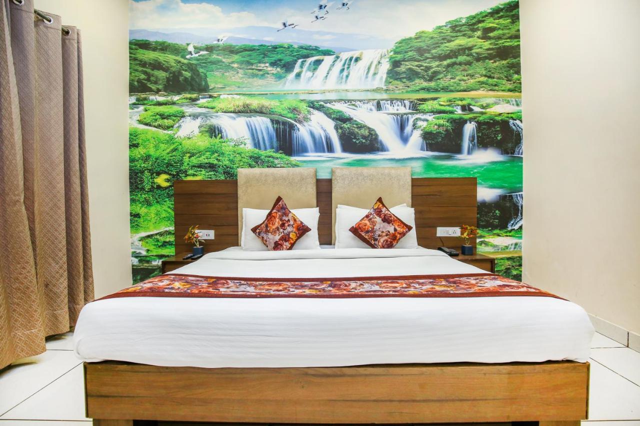 Hotel Karan Residency - 5 Min Walk From Golden Temple Amritsar Exteriér fotografie